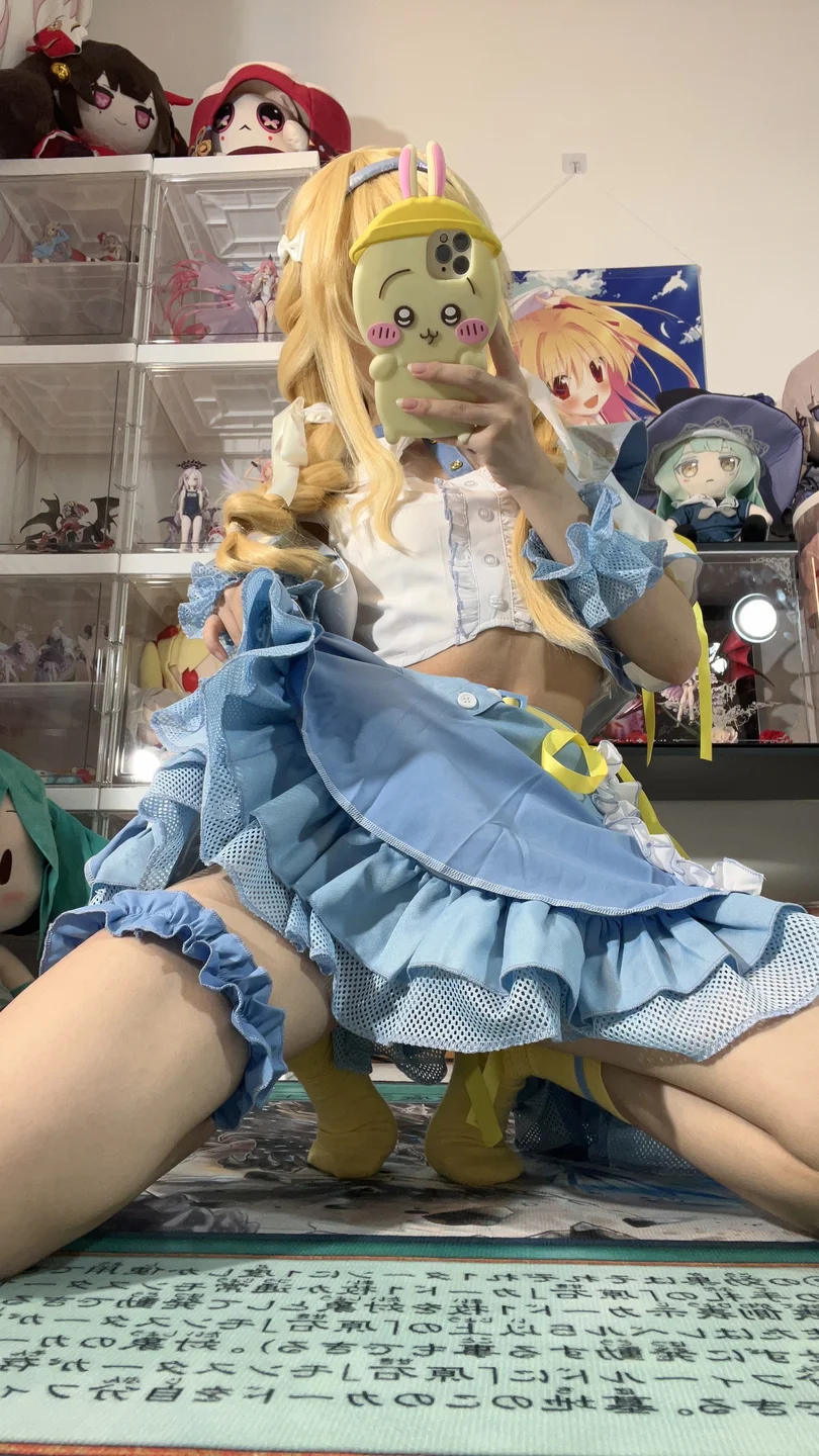 白栎Shirly - No.013 藤田琴音 [66P,10V-974MB] tg@simisebaisi 【丝足阁】045.webp